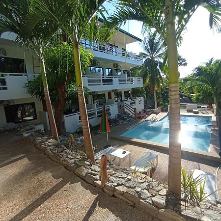 Jalyn'S Resort Sabang Puerto Galera Luaran gambar
