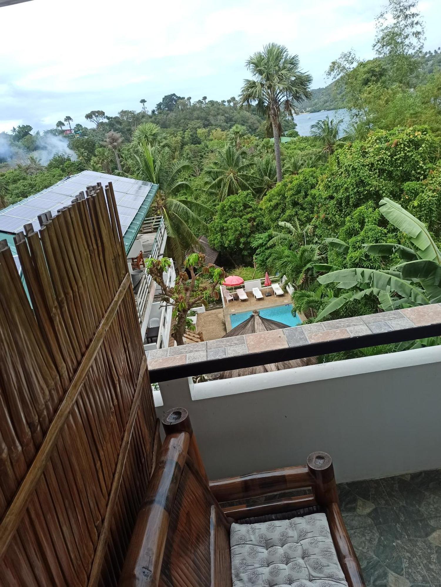 Jalyn'S Resort Sabang Puerto Galera Bilik gambar